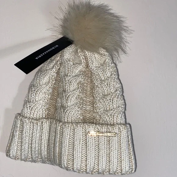BCBG MAXAZRIA Cream Cozy Sweater Knit Beanie w/ faux fur pom pom. Cream Pom Pom Beanie - Etsy main image 3